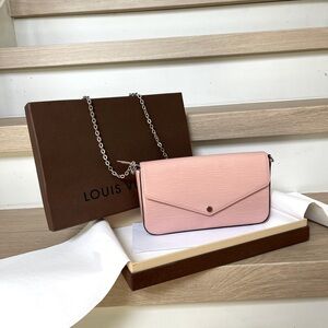 LOUIS VUITTON Félicie Pochette Rose Ballerine